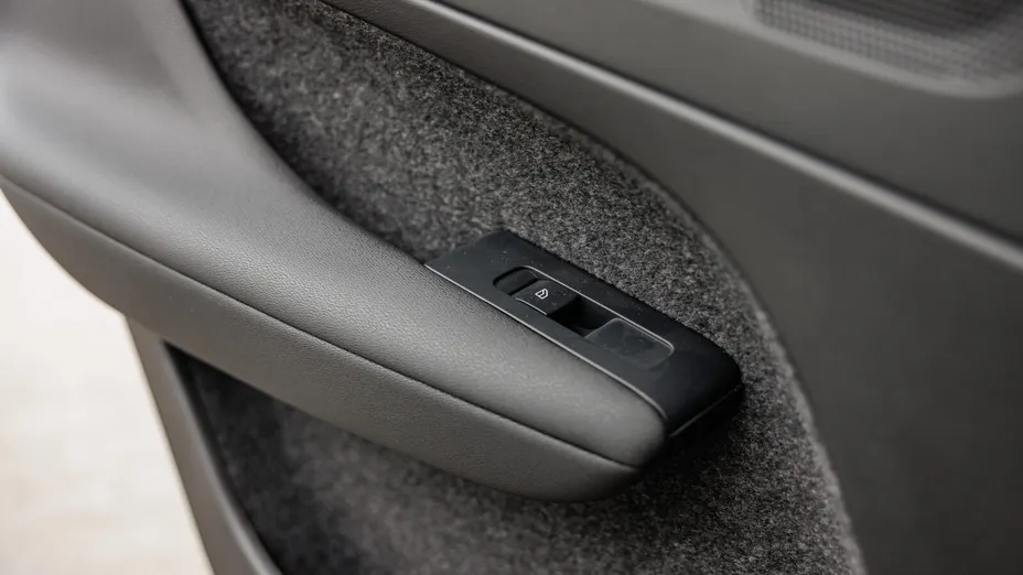 VOLVO C40 C40 Recharge Twin AWD Plus Nowy