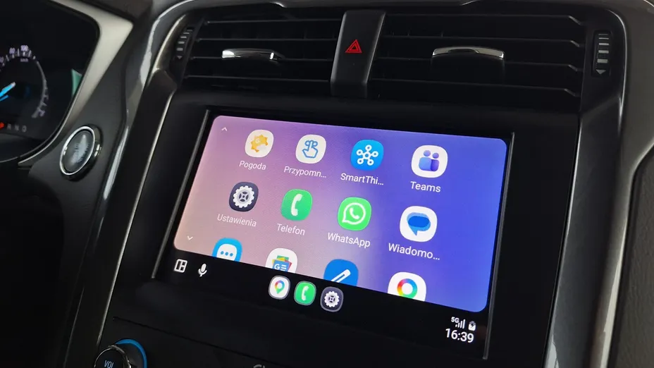 FORD Mondeo Mondeo 2.0 Hybrid Trend