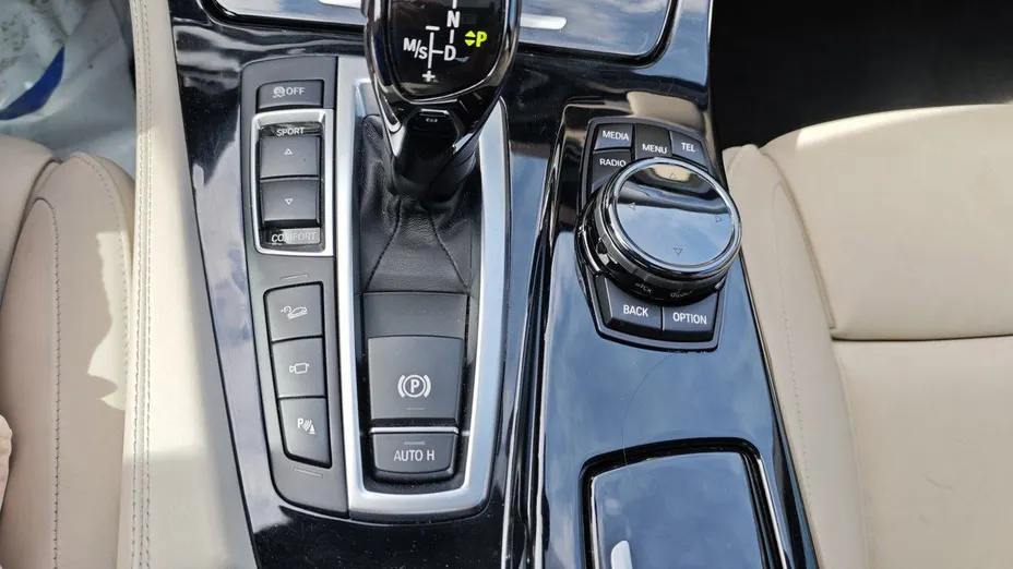 BMW Seria 5 550i xDrive