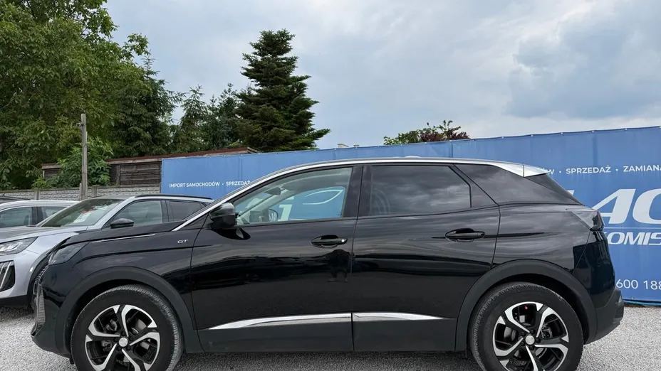 PEUGEOT 3008 -
