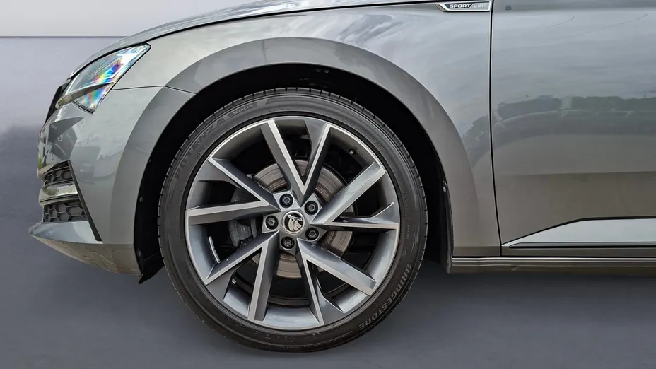 SKODA Superb Superb 2.0 TDI SCR 4x4 Sportline DSG