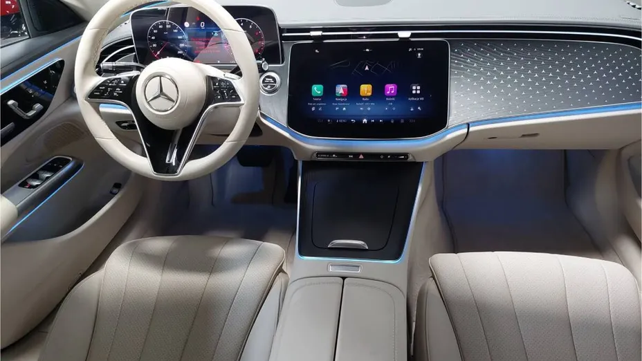 MERCEDES-BENZ E Klasa E 200 mHEV 4-Matic Avantgarde 9G-Tronic