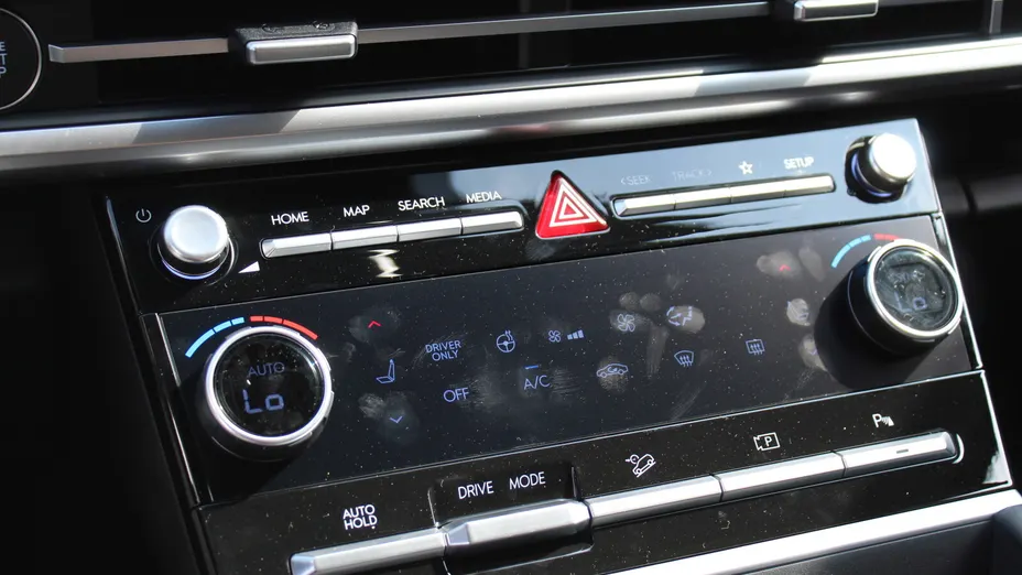 HYUNDAI Santa Fe Santa Fe 1.6 T-GDI HEV Smart aut Nowy