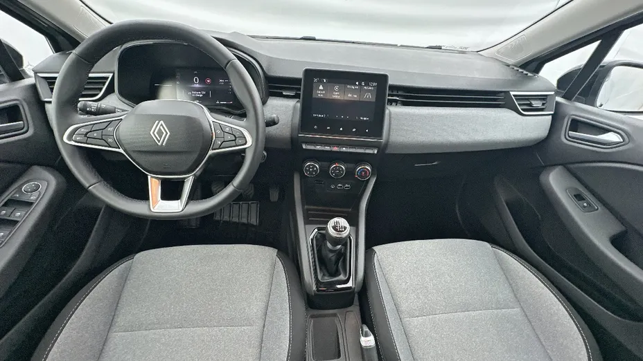 RENAULT Clio -