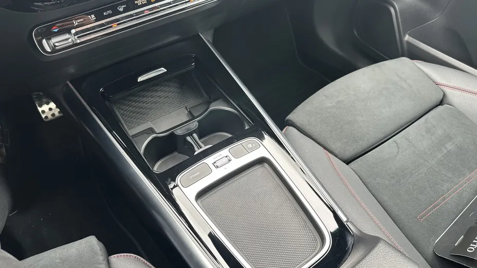 MERCEDES-BENZ GLA GLA 200 mHEV AMG Line 7G-DCT