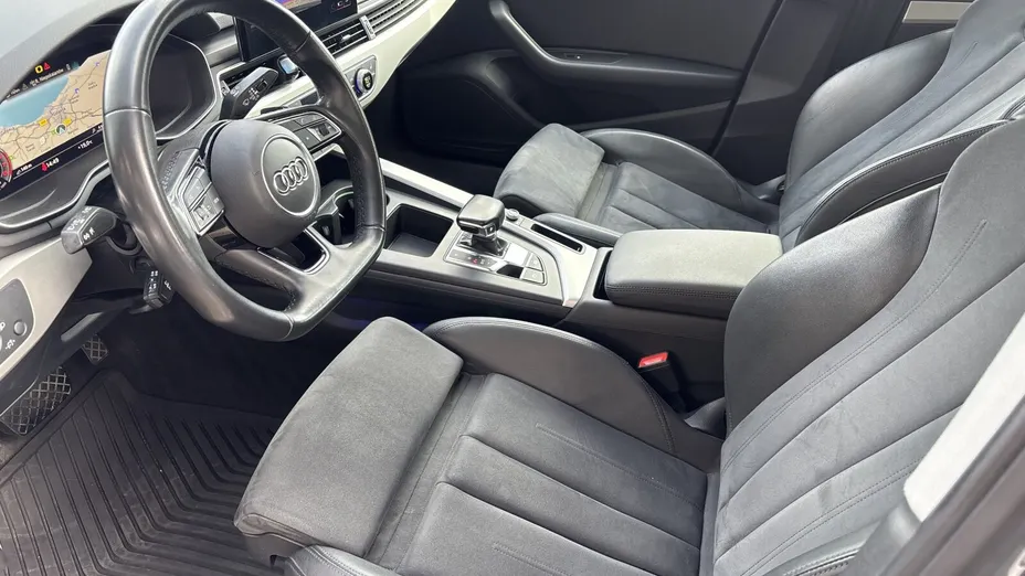 AUDI A4 A4 35 TFSI mHEV Advanced