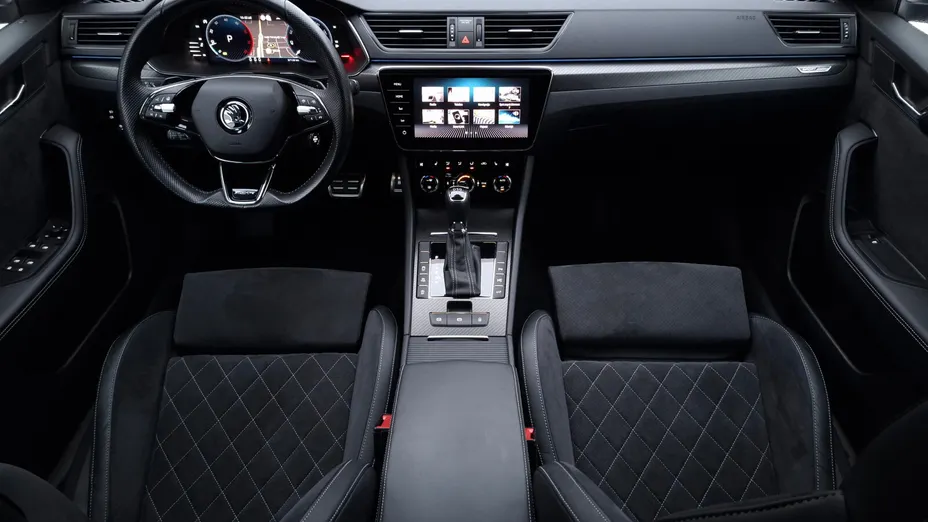 SKODA Superb Superb 2.0 TDI SCR Sportline DSG