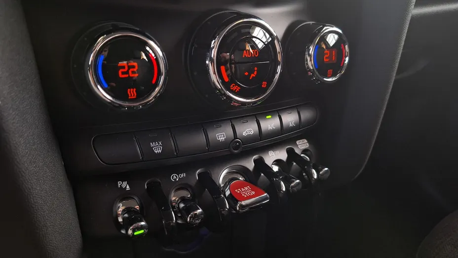MINI [BMW] Mini Cooper aut