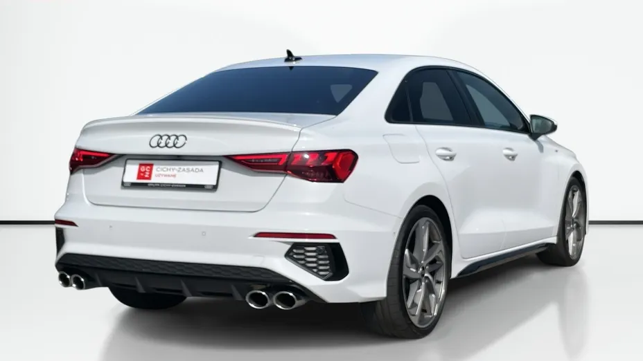 AUDI S3 Limousine -