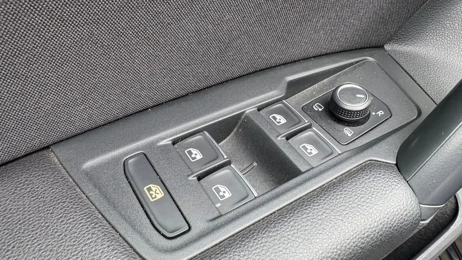 VOLKSWAGEN Tiguan Tiguan 2.0 TDI SCR 4Mot. Elegance DSG