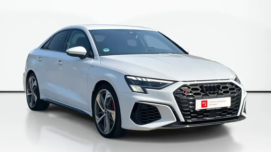 AUDI S3 Limousine -