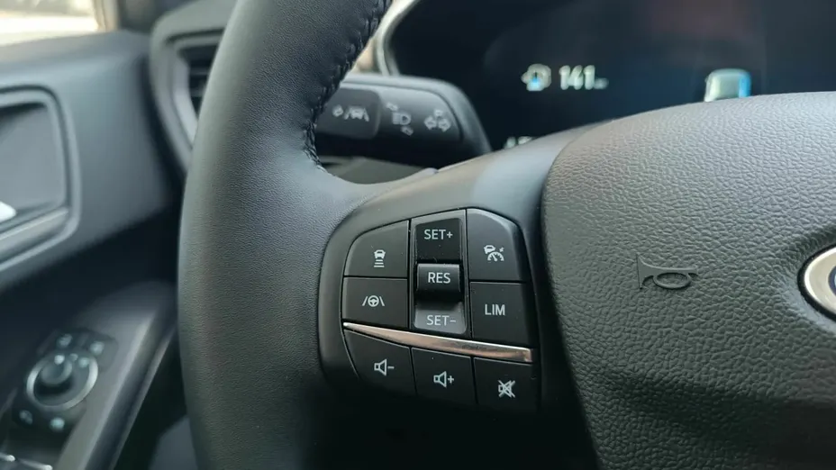 FORD Focus Focus 1.0 EcoBoost mHEV Titanium X aut