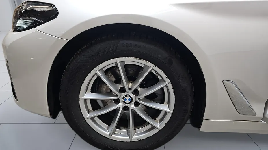 BMW Seria 5 520d mHEV aut