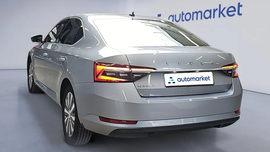 SKODA Superb Superb 2.0 TDI SCR Style