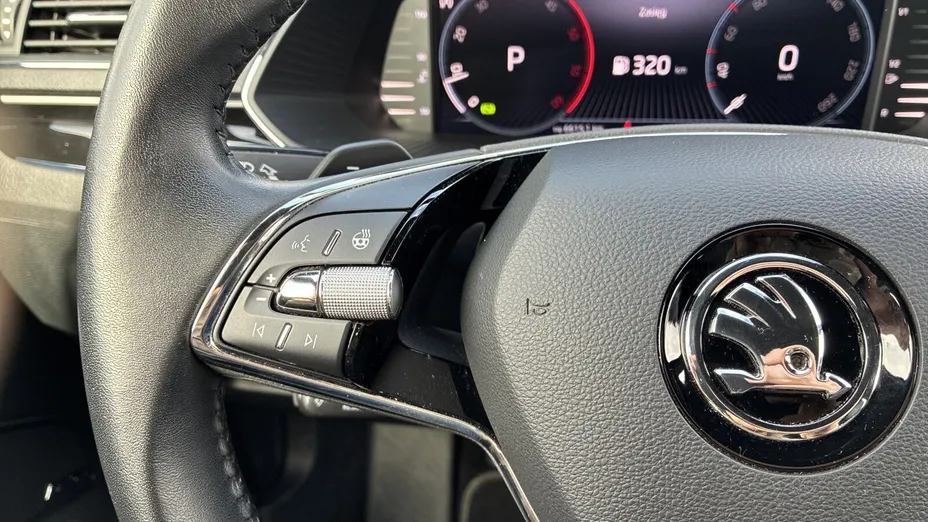 SKODA Superb Superb 2.0 TDI SCR L&K DSG