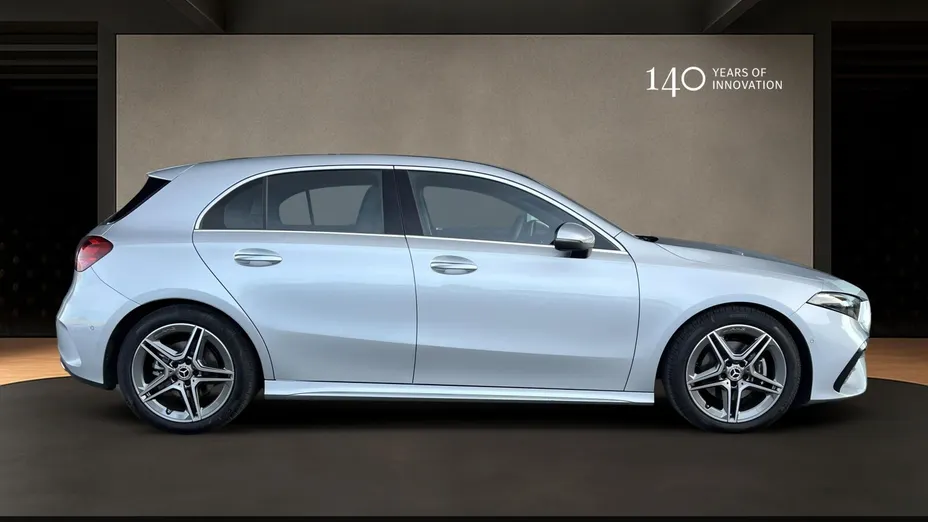MERCEDES-BENZ A Klasa A 200 AMG Line 7G-DCT