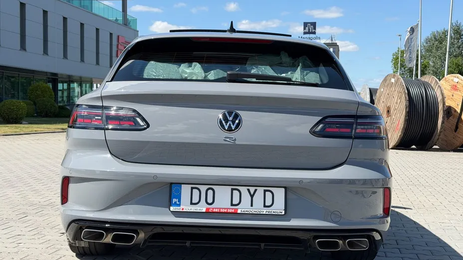 VOLKSWAGEN Arteon Arteon 2.0 TSI 4Motion R DSG