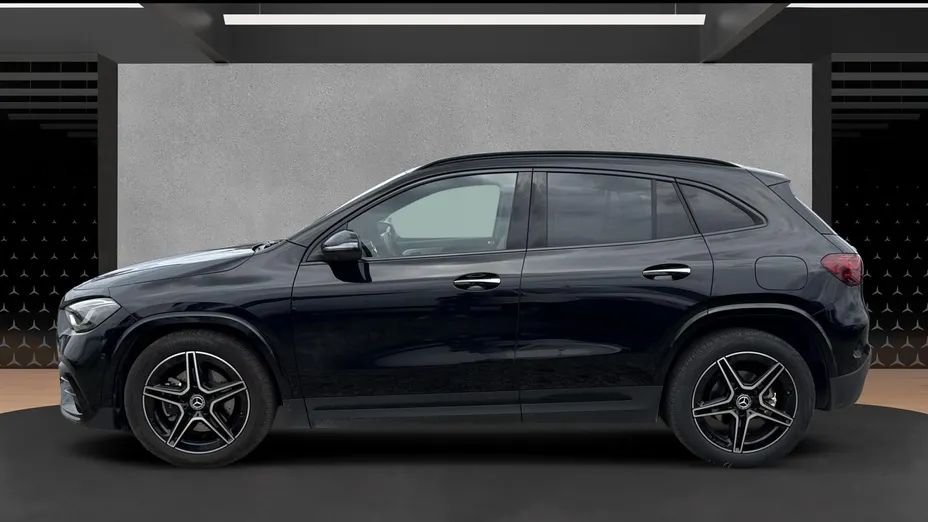 MERCEDES-BENZ GLA GLA 200 mHEV AMG Line 7G-DCT