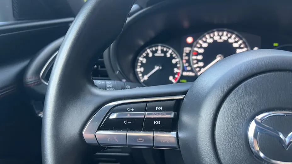 MAZDA 3 3 2.0 mHEV Homura