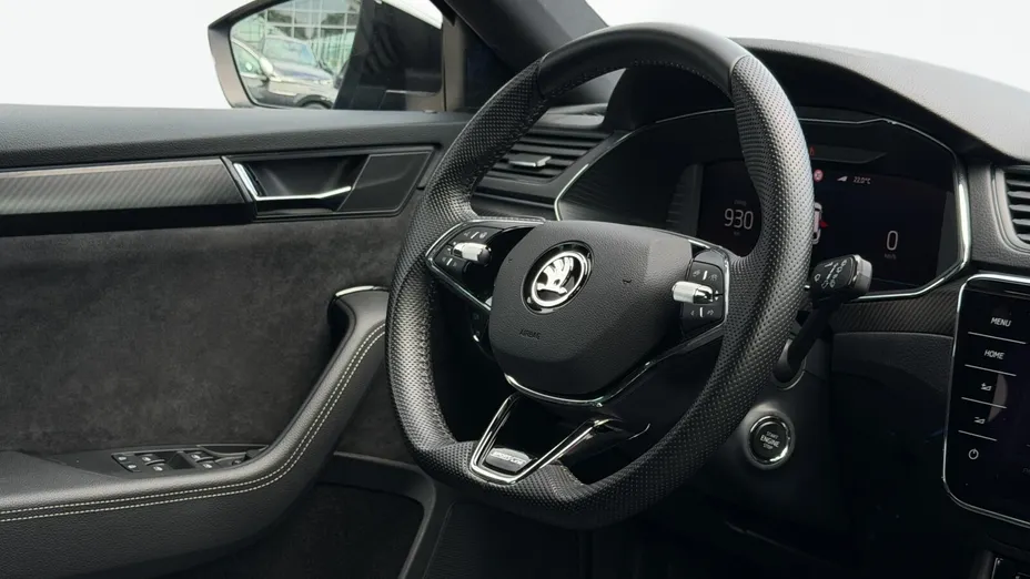 SKODA Superb Superb 2.0 TDI SCR 4x4 Sportline DSG
