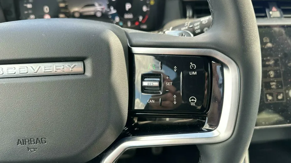 LAND ROVER Discovery Sport Discovery Sport 2.0 P250 mHEV Dynamic SE aut