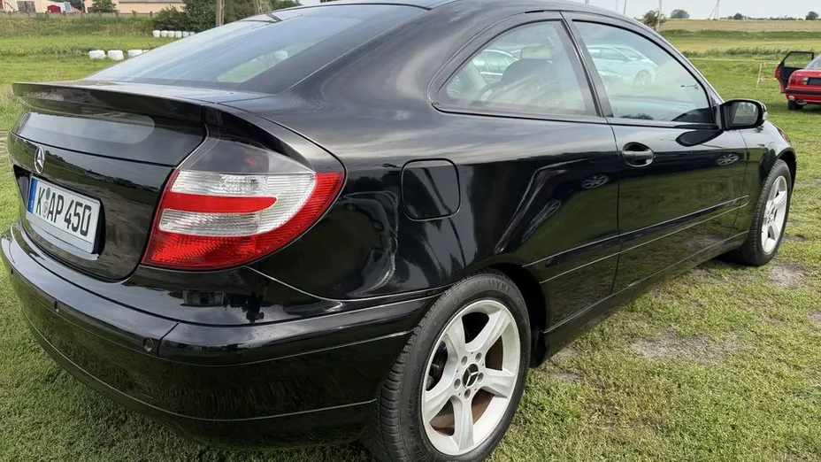 MERCEDES-BENZ C Klasa C 200 d 9G-TRONIC