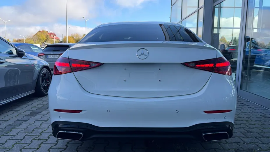 MERCEDES-BENZ C Klasa C 220 d mHEV 4-Matic AMG