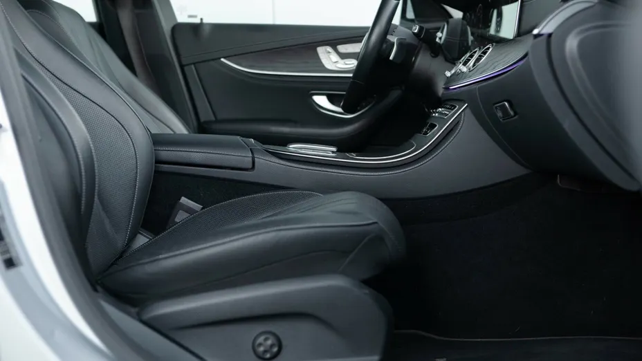 MERCEDES-BENZ E Klasa E 300 de Exclusive