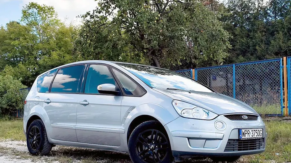 FORD S-MAX -