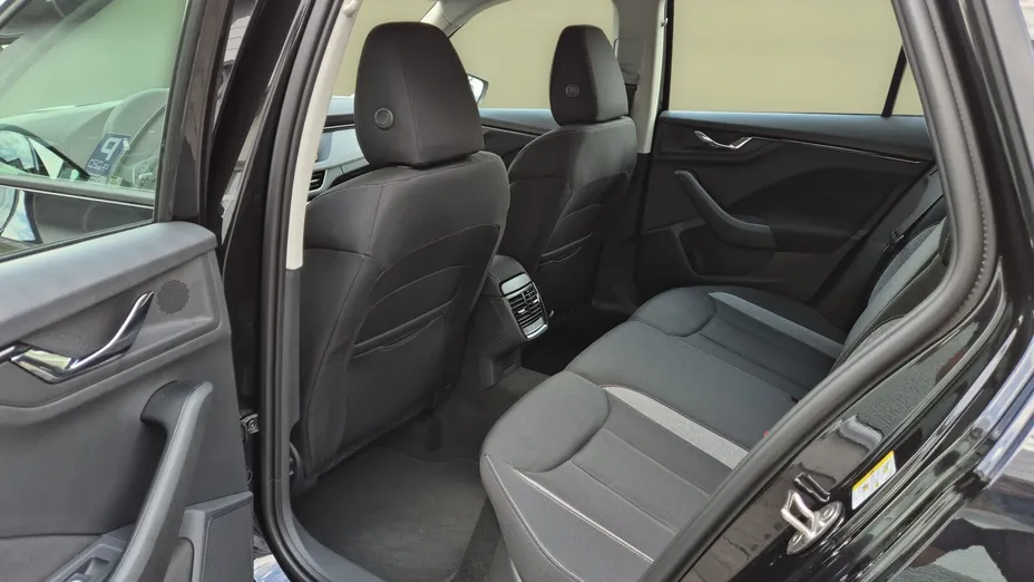 SKODA Kamiq Kamiq 1.0 TSI Drive Nowy