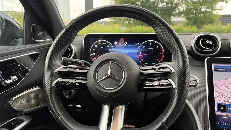 MERCEDES-BENZ C Klasa C 220 d mHEV AMG