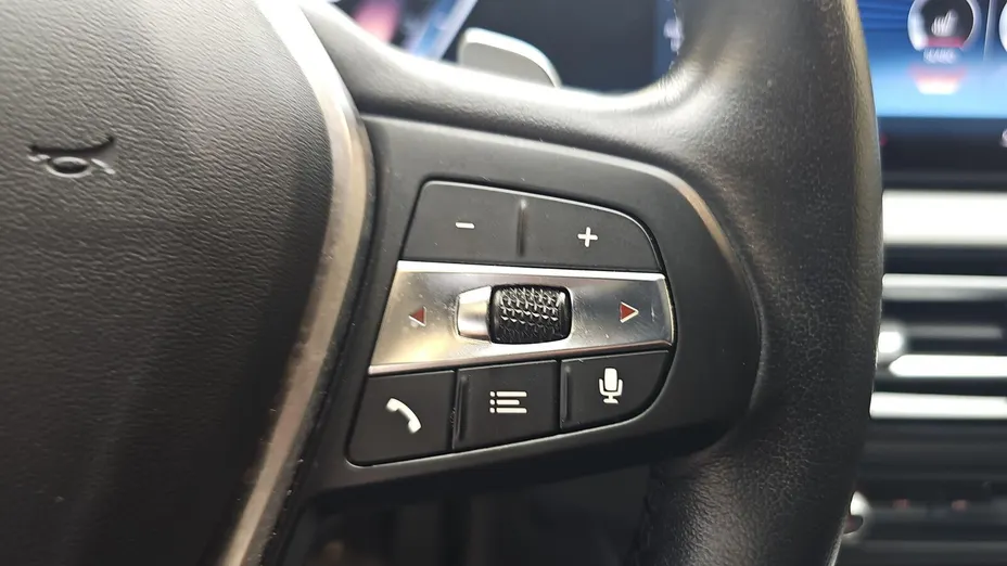 BMW Seria 3 318i aut