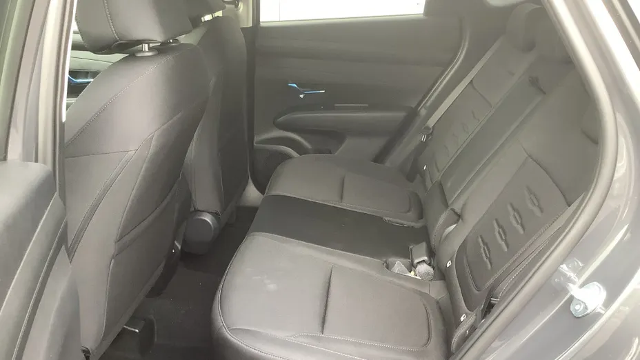 HYUNDAI Tucson -