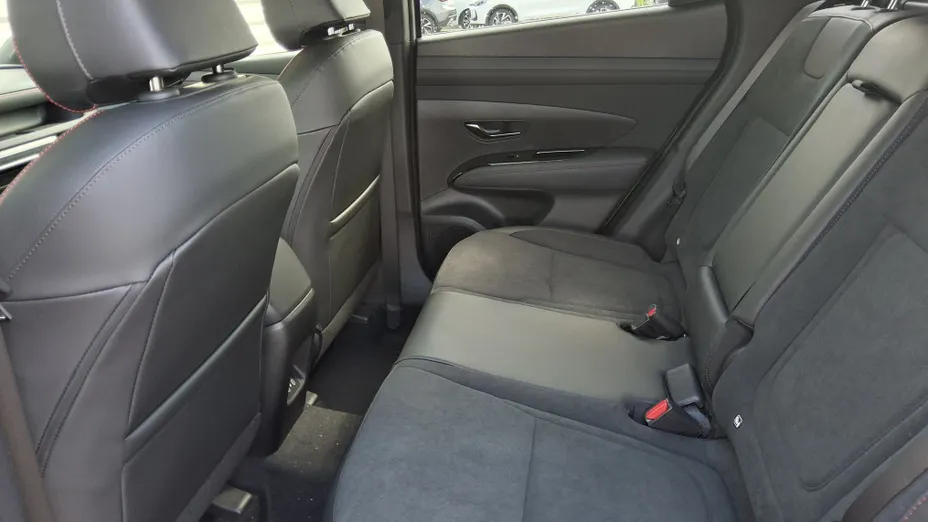 HYUNDAI Tucson -