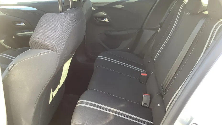 OPEL Corsa -
