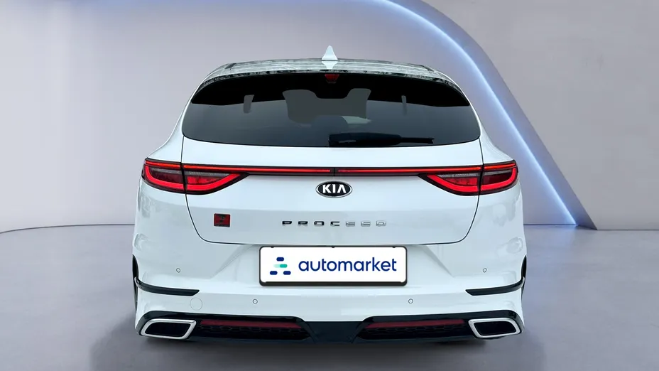 KIA ProCeed ProCeed 1.4 T-GDI GT Line DCT