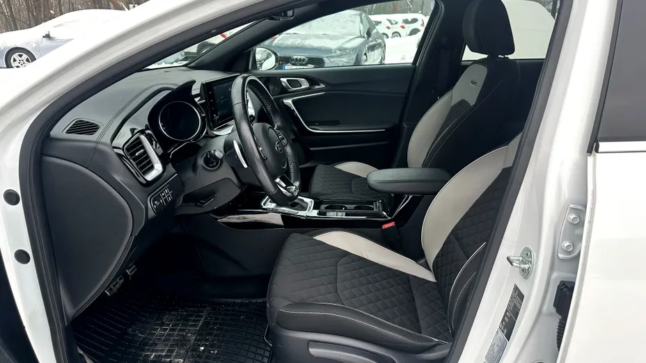 KIA ProCeed ProCeed 1.4 T-GDI GT Line DCT