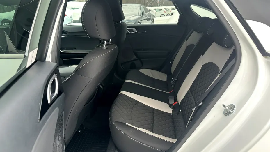 KIA ProCeed ProCeed 1.4 T-GDI GT Line DCT