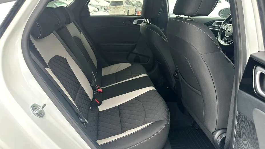 KIA ProCeed ProCeed 1.4 T-GDI GT Line DCT