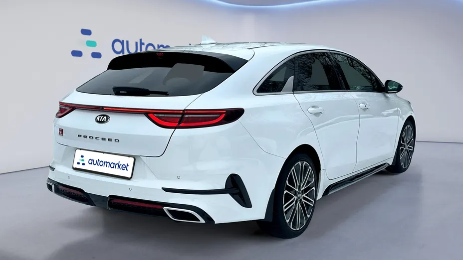 KIA ProCeed ProCeed 1.4 T-GDI GT Line DCT