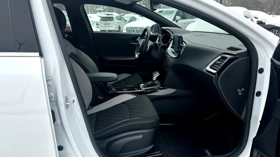 KIA ProCeed ProCeed 1.4 T-GDI GT Line DCT