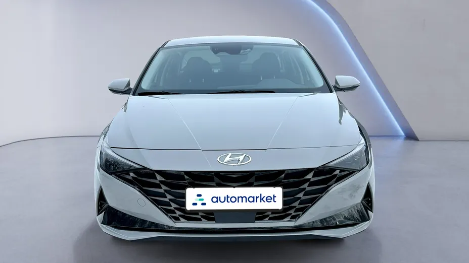 HYUNDAI Elantra Elantra 1.6 Smart