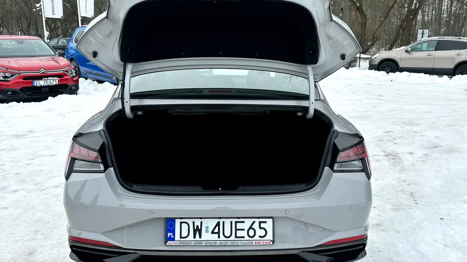 HYUNDAI Elantra Elantra 1.6 Smart