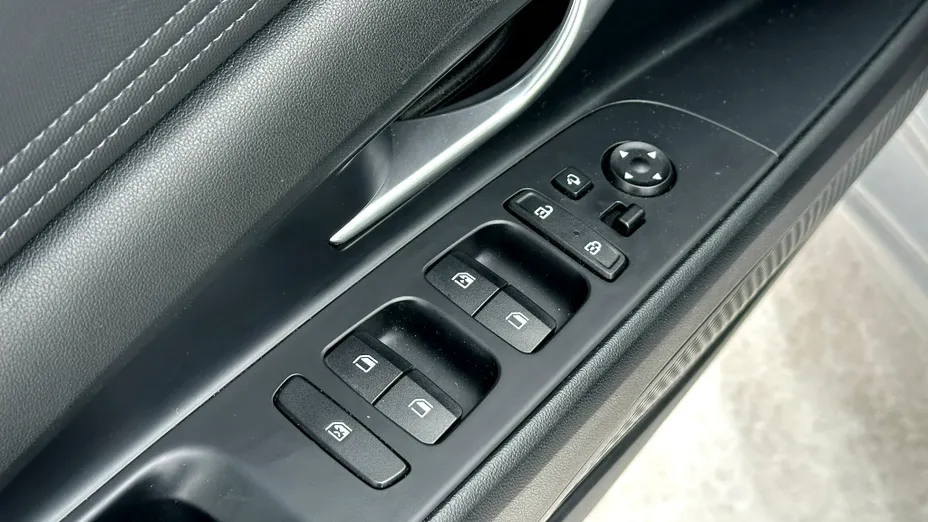 HYUNDAI Elantra Elantra 1.6 Smart