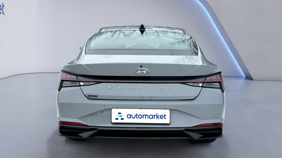 HYUNDAI Elantra Elantra 1.6 Smart
