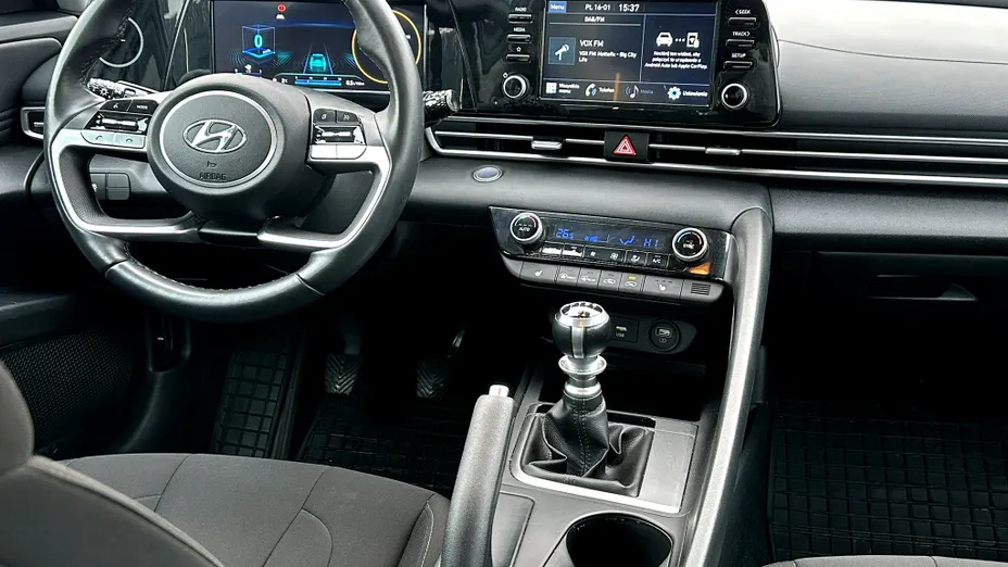 HYUNDAI Elantra Elantra 1.6 Smart