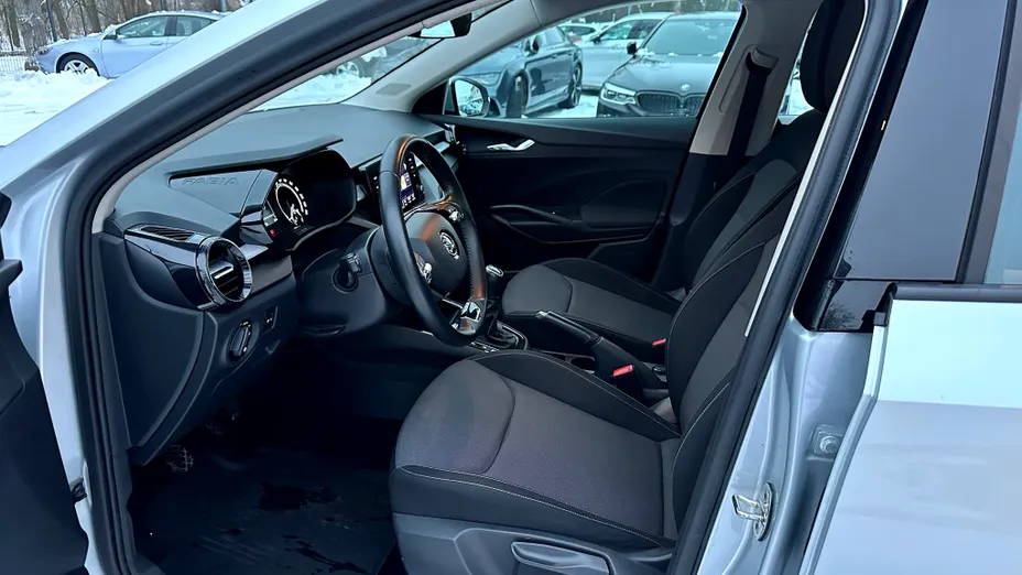 SKODA Fabia Fabia 1.0 Ambition