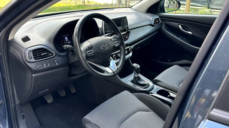 HYUNDAI i30 i30 1.5 DPI Classic +