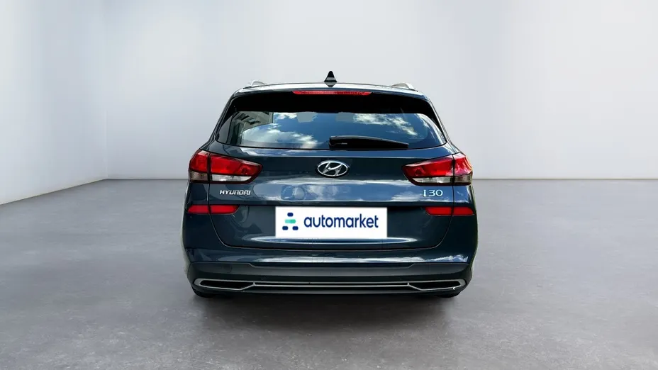 HYUNDAI i30 i30 1.5 DPI Classic +