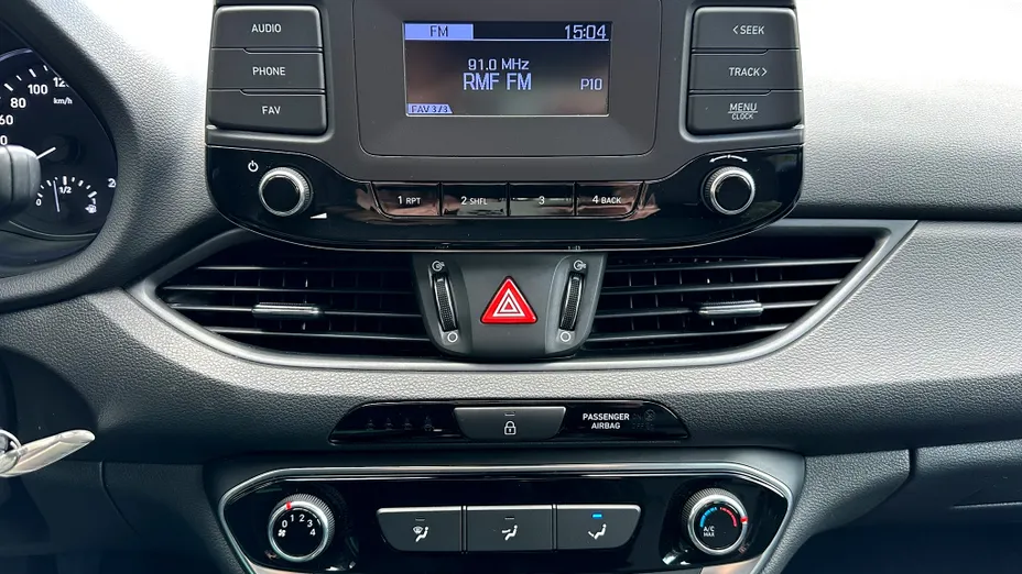 HYUNDAI i30 i30 1.5 DPI Classic +